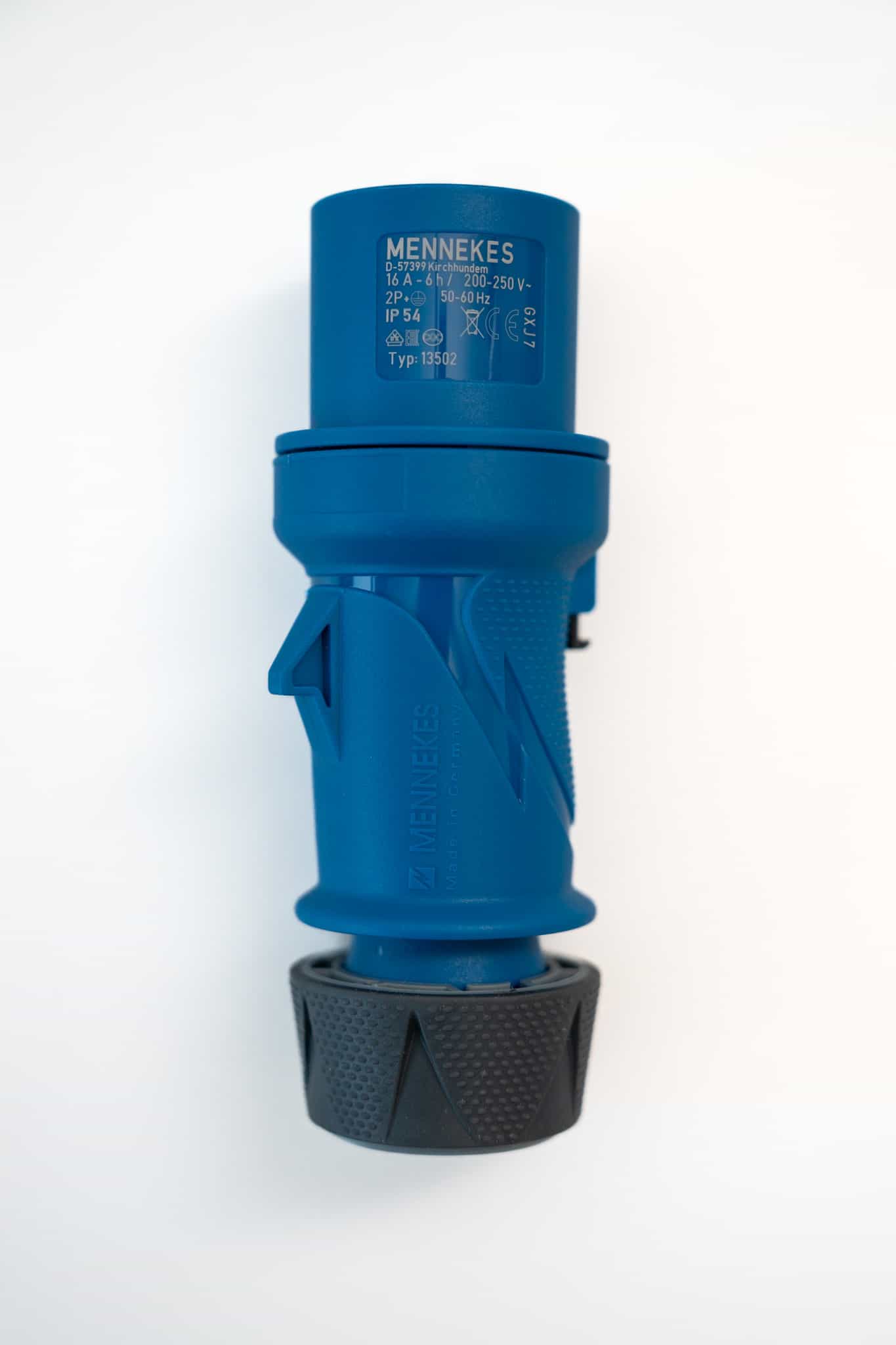 Mennekes 13502 3p IP54 CEE Stecker 16A, Ceiling Light Fixtures, Anders Smart