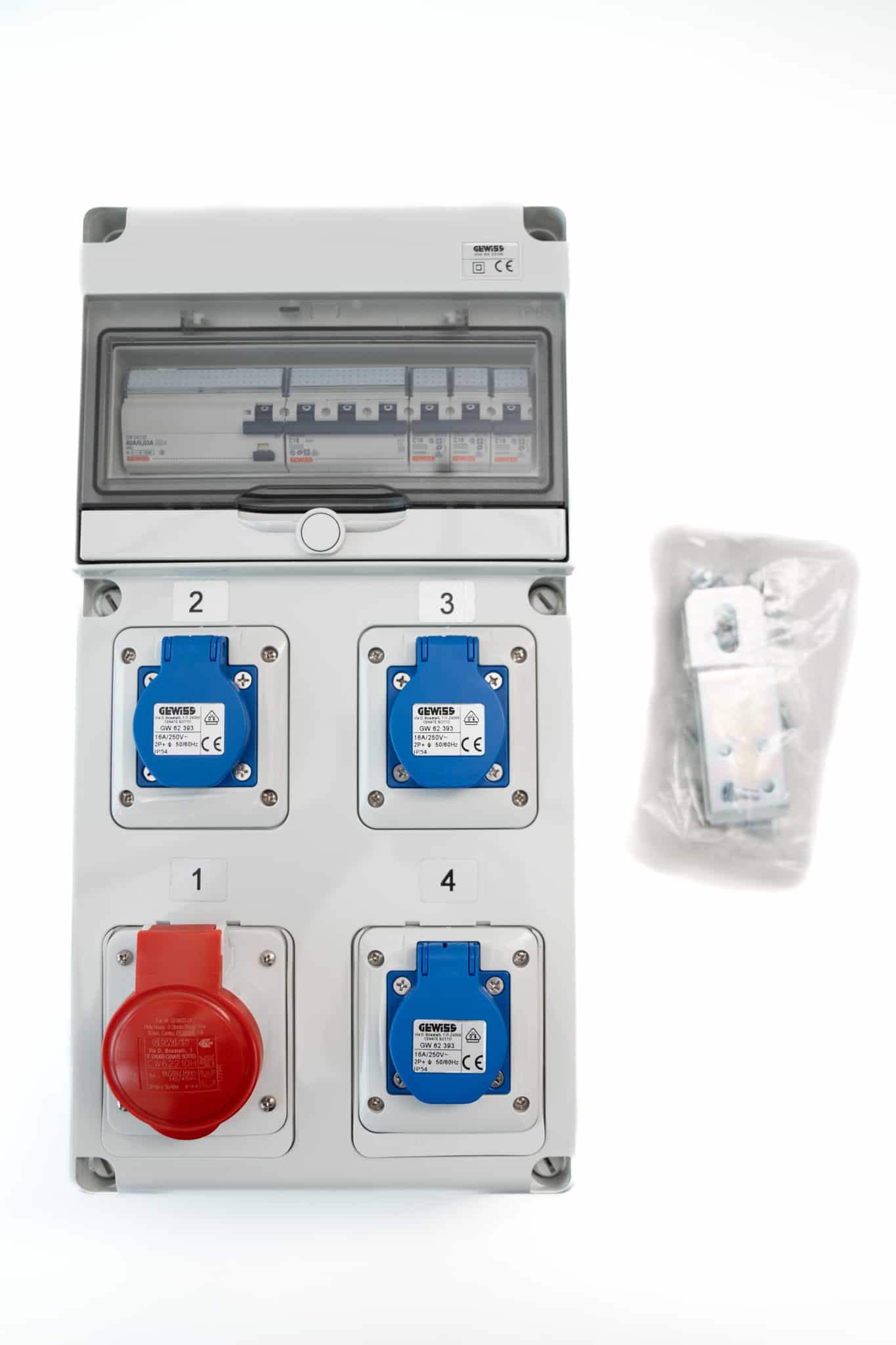 Gewiss CEE-Kombination: IP44 1x16A5p400V 3xSteckdosen, Ceiling Light Fixtures, Anders Smart