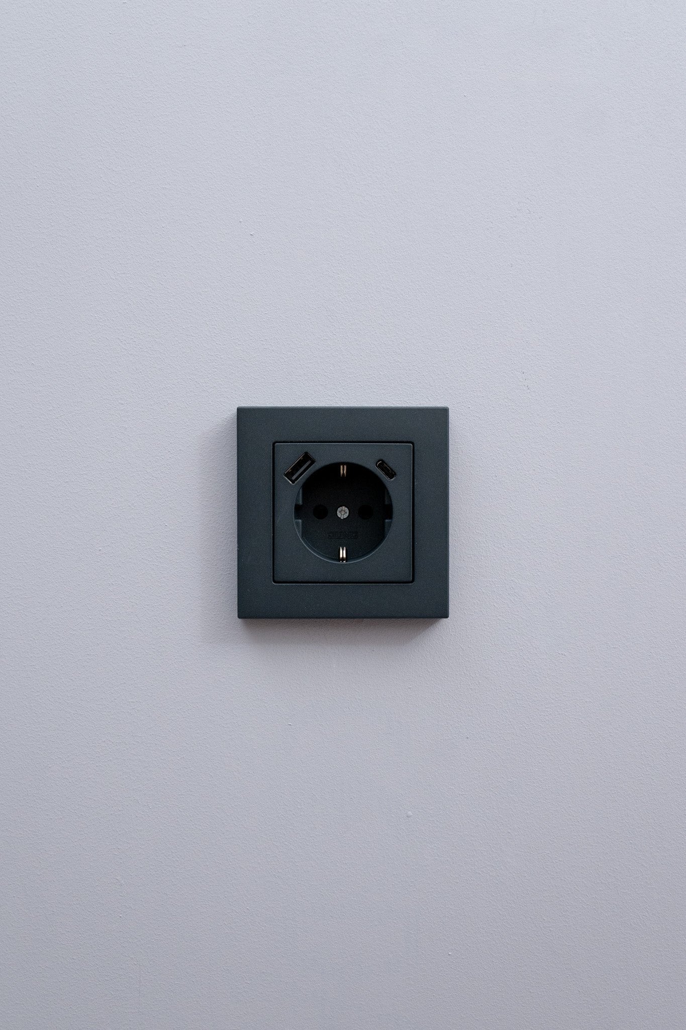 JUNG-Anthrazit-Matt-A550-Standard, Uncategorized, Anders Smart