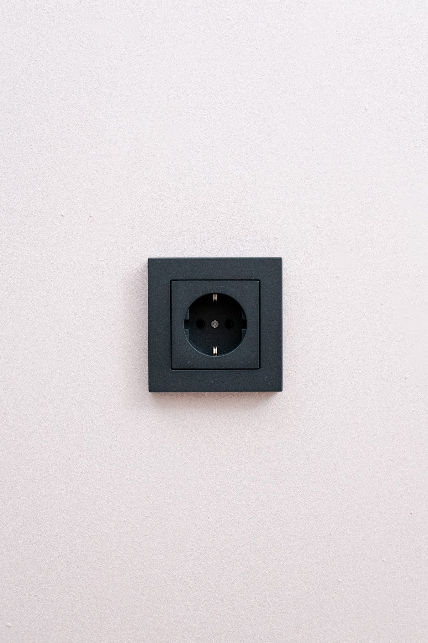 JUNG-Anthrazit-Matt-A550-Standard, Uncategorized, Anders Smart