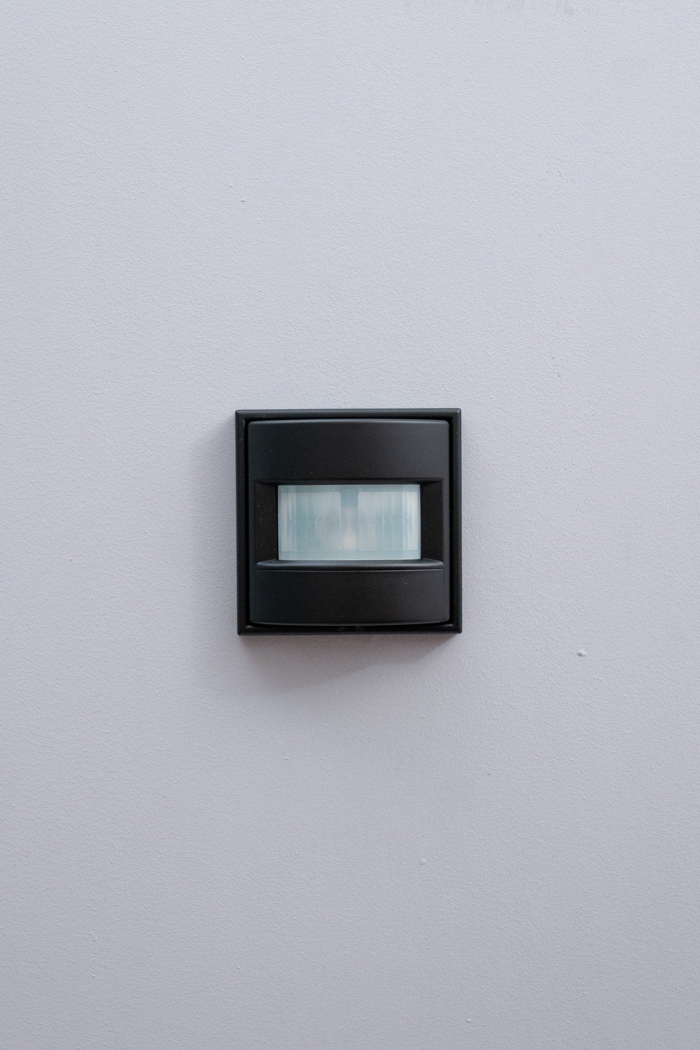 JUNG-Schwarz-Matt-LS-Komfort, Uncategorized, Anders Smart