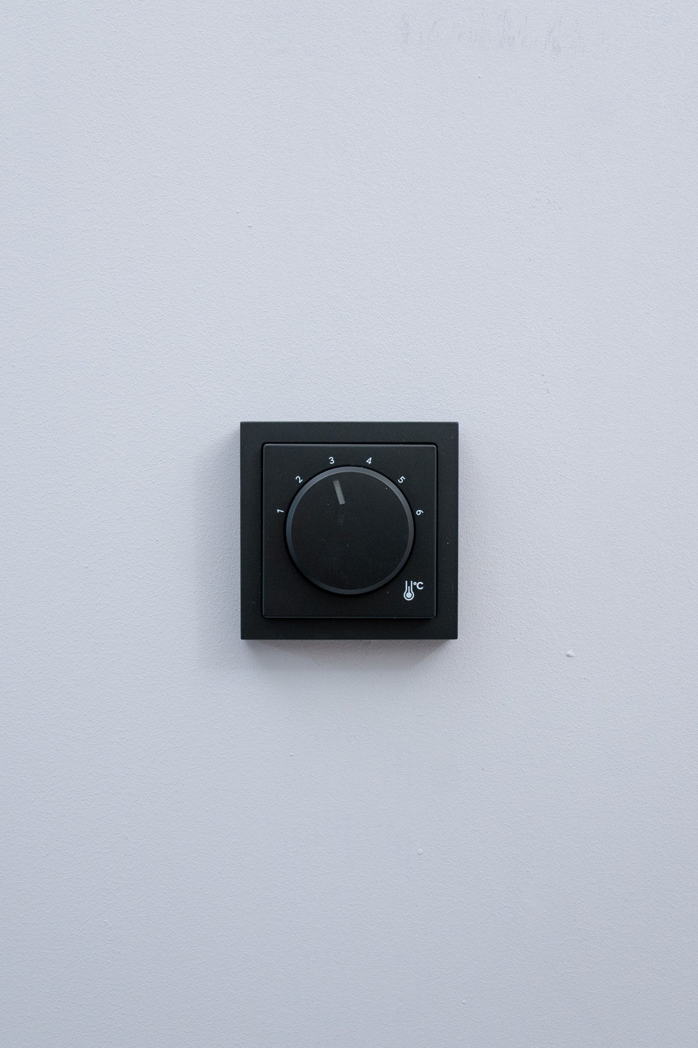 RTF-Analog-Busch Jaeger-Schwarz-Matt-Future Linear, Uncategorized, Anders Smart