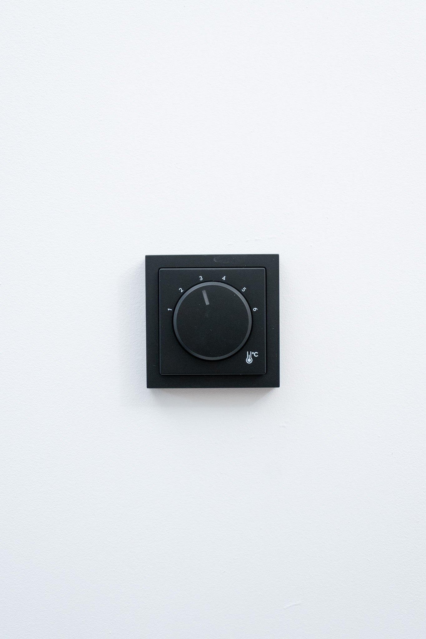 RTF-Analog-Busch Jaeger-Schwarz-Matt-Future Linear, Uncategorized, Anders Smart
