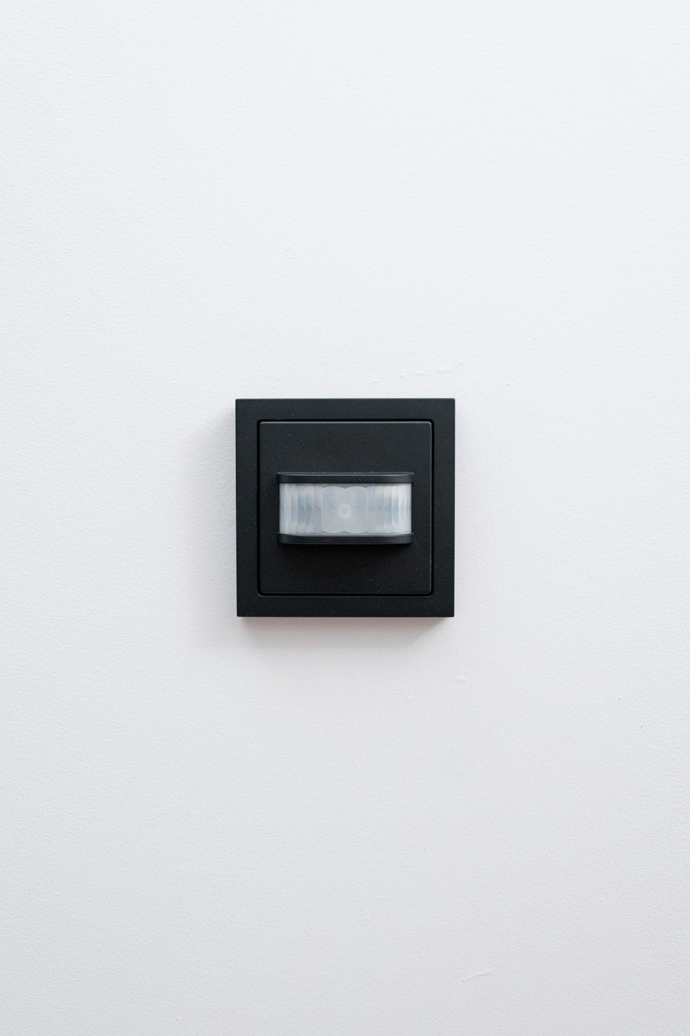 223.BJ schwarz matt-Future Linear--Luxus, Uncategorized, Anders Smart 