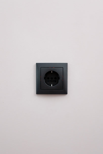 271.Berker anthrazit matt-S1-Luxus, Uncategorized, Anders Smart 