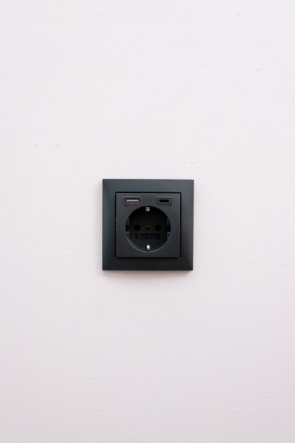 271.Berker anthrazit matt-S1-Luxus, Uncategorized, Anders Smart 