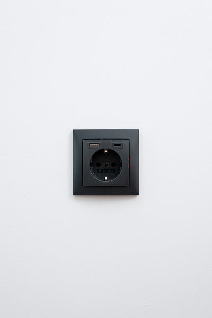 271.Berker anthrazit matt-S1-Luxus, Uncategorized, Anders Smart 
