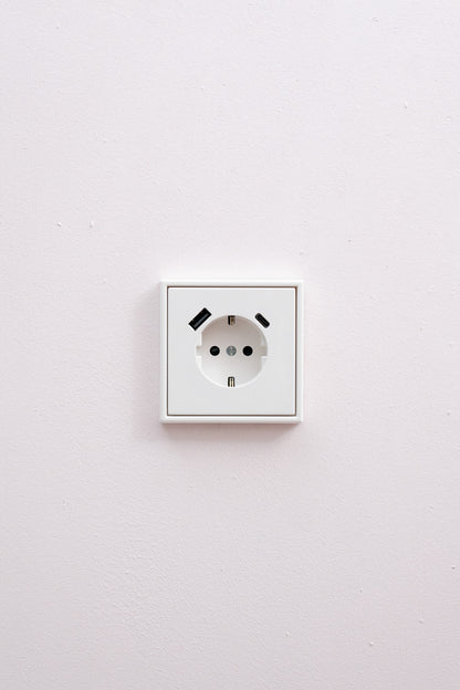 JUNG BT LS 17102 P WWM Wippe 2t Jalousie  weiß matt, Shutters, Anders Smart 