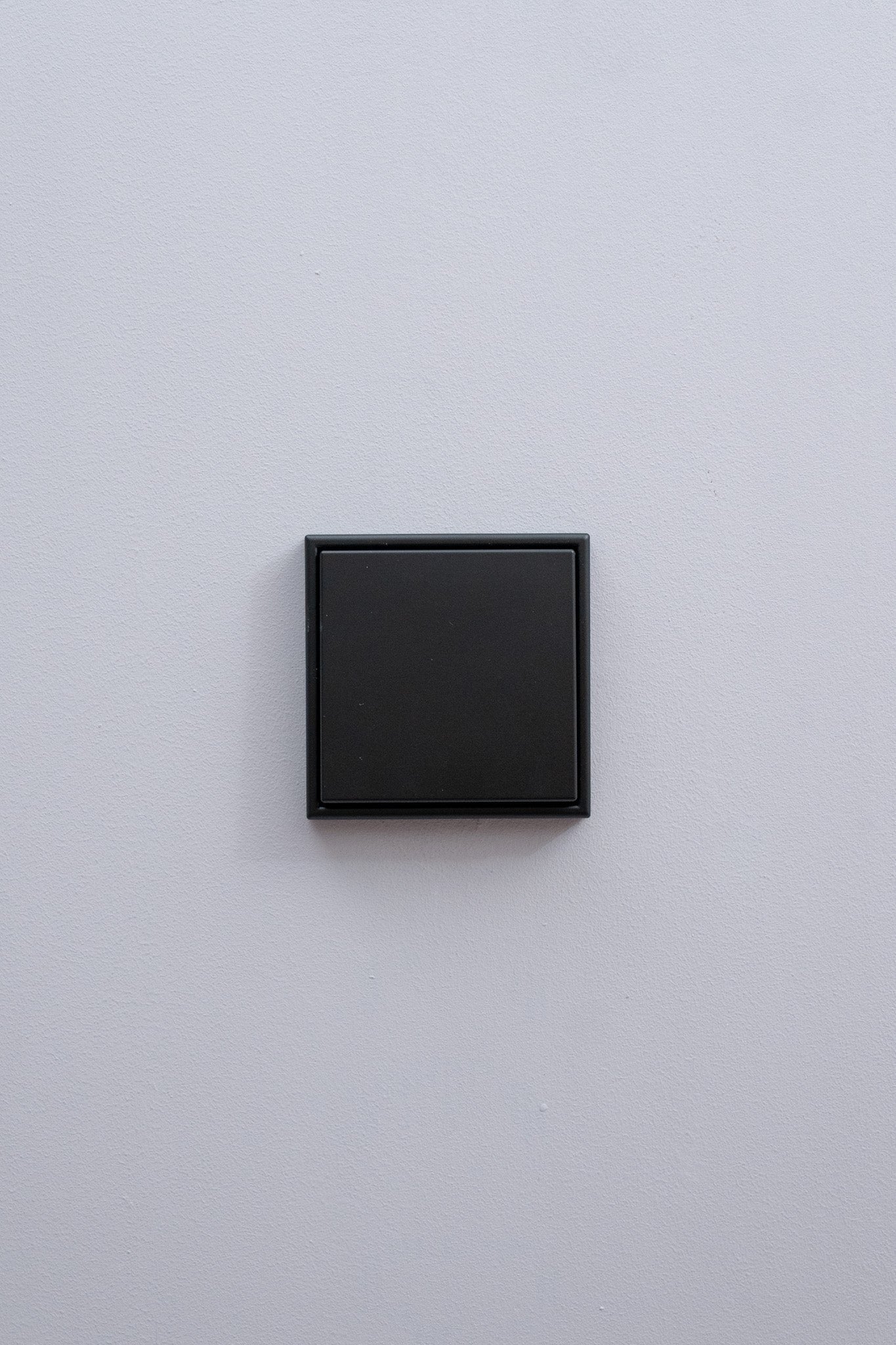 JUNG-Schwarz-Matt-LS-Standard, Uncategorized, Anders Smart