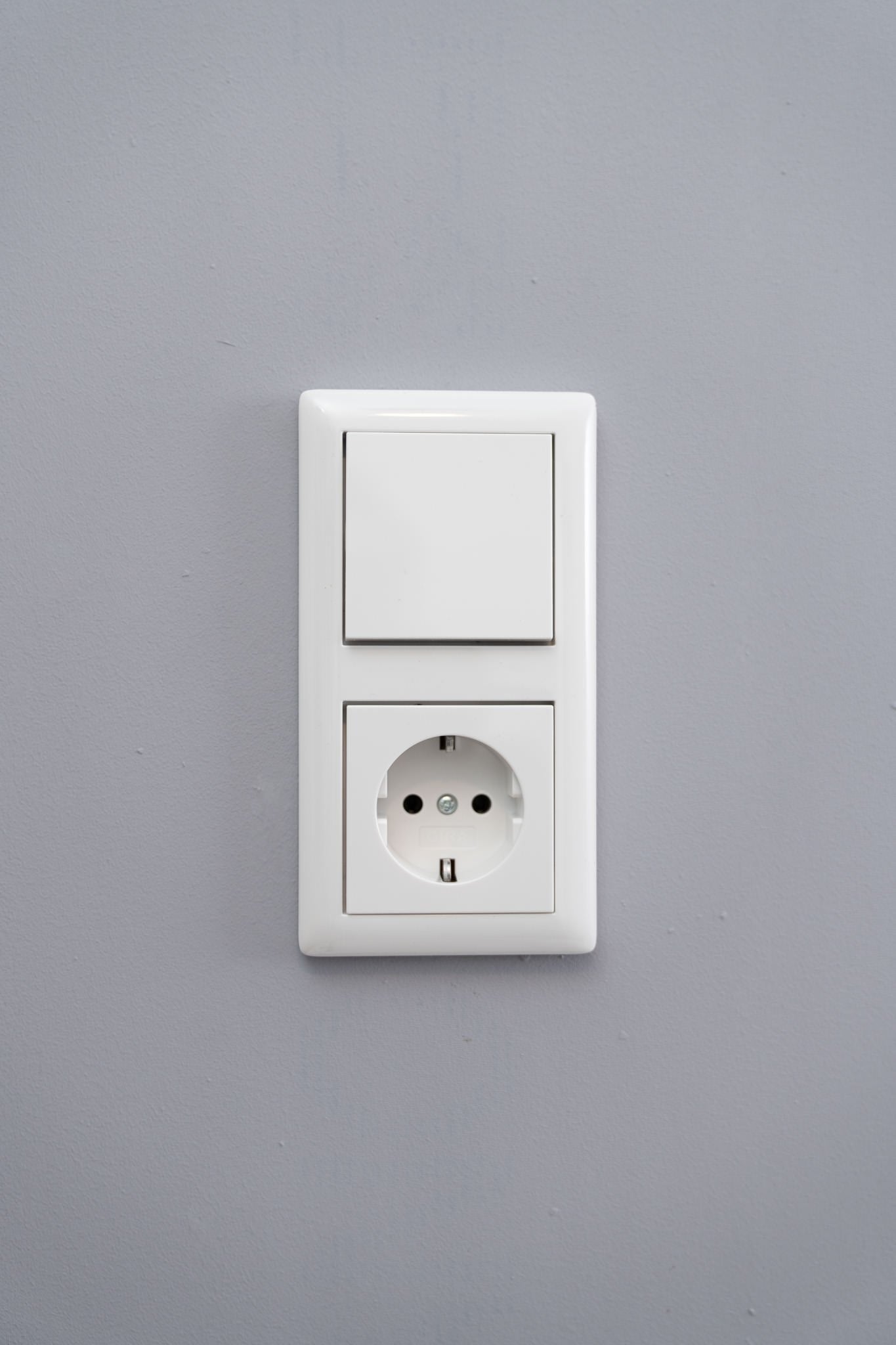 Gira-Weiß-Glänzend-S55-Standard, Uncategorized, Anders Smart
