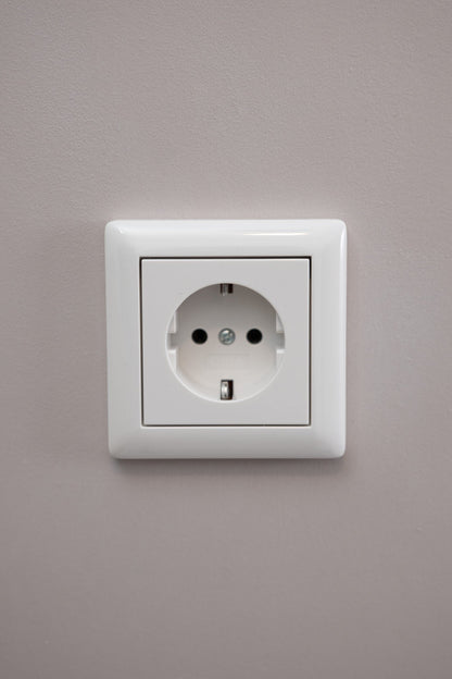 Gira-Weiß-Glänzend-S55-Standard, Uncategorized, Anders Smart
