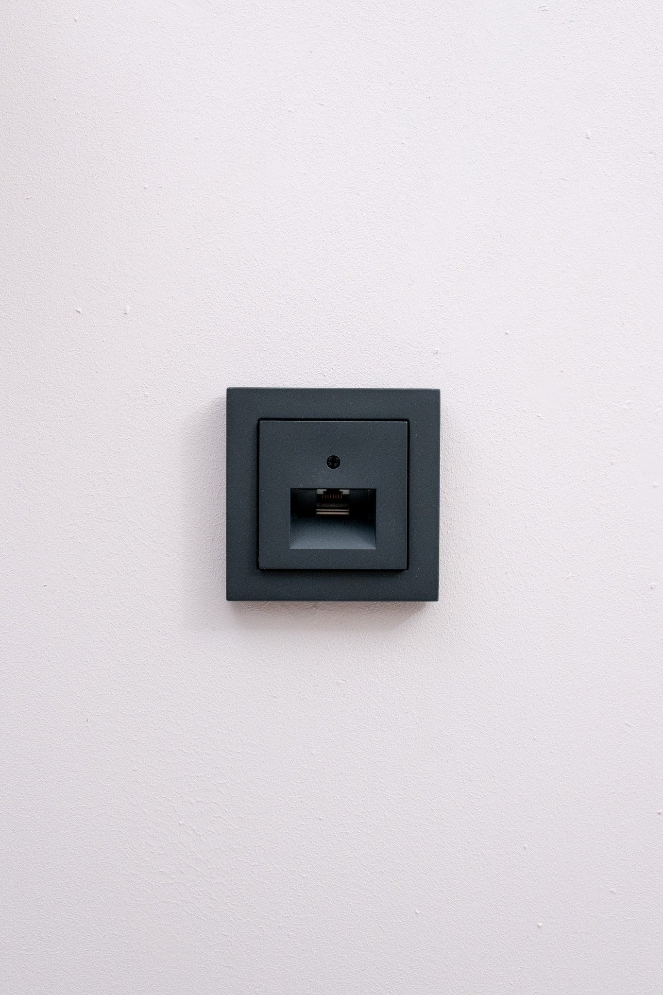 Gira-Anthrazit-Matt-E2-Standard, Uncategorized, Anders Smart