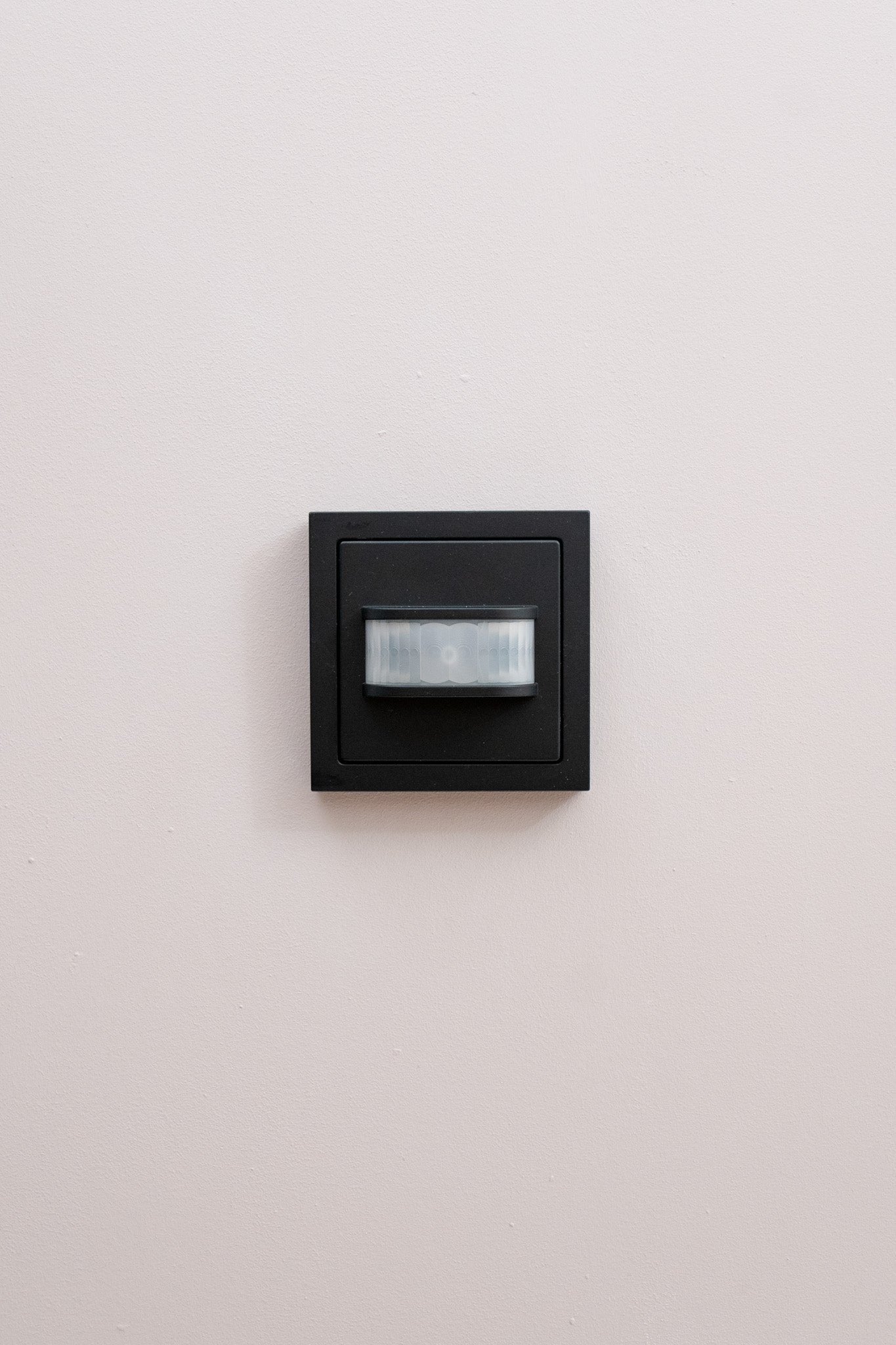 214.BJ schwarz matt-Future Linear--Komfort, Anders Smart