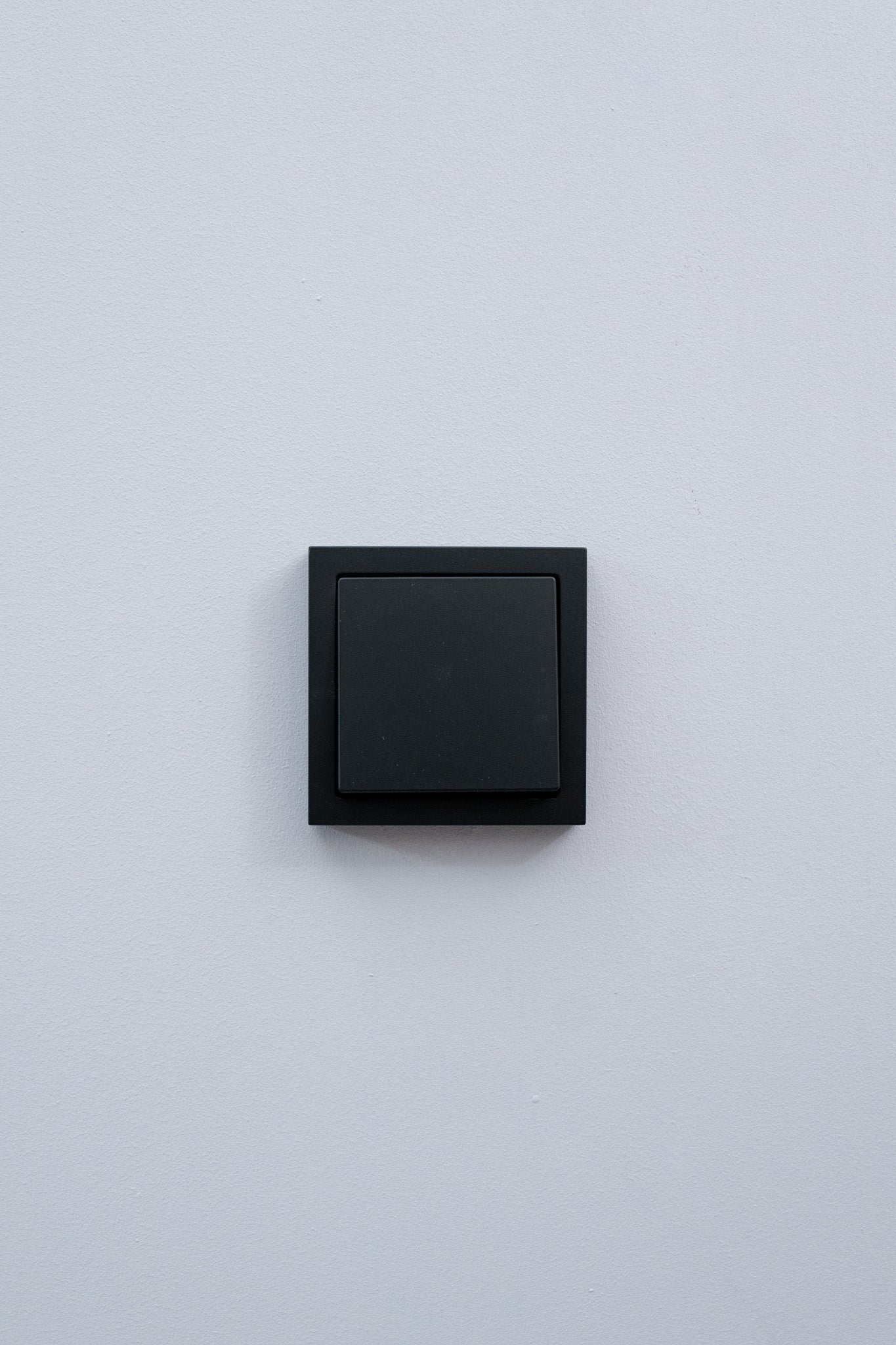 Busch Jaeger-Schwarz-Matt-Future Linear-Standard, Uncategorized, Anders Smart
