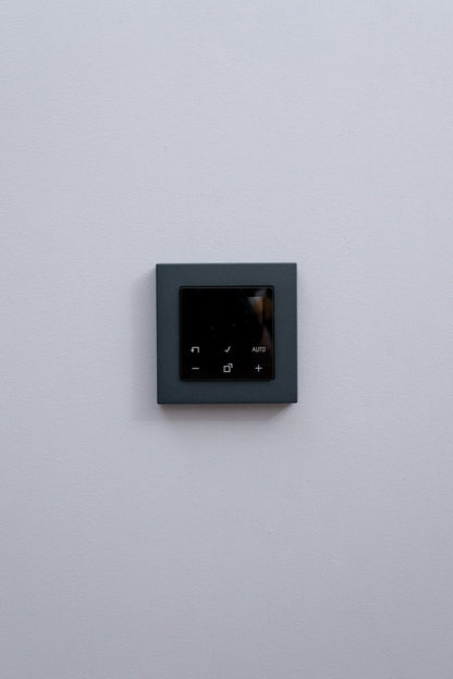 RTF-Digital-JUNG-Anthrazit-Matt-A550, Uncategorized, Anders Smart