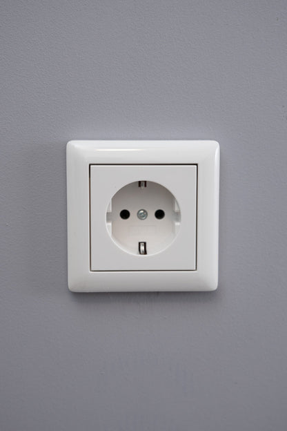 Gira-Weiß-Glänzend-S55-Standard, Uncategorized, Anders Smart