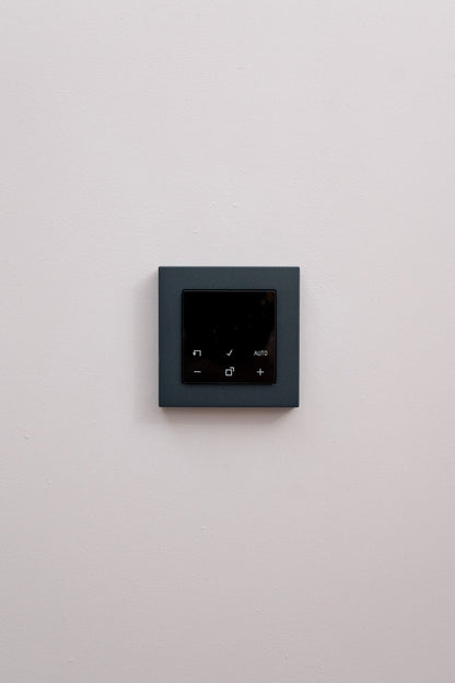RTF-Digital-JUNG-Anthrazit-Matt-A550, Uncategorized, Anders Smart