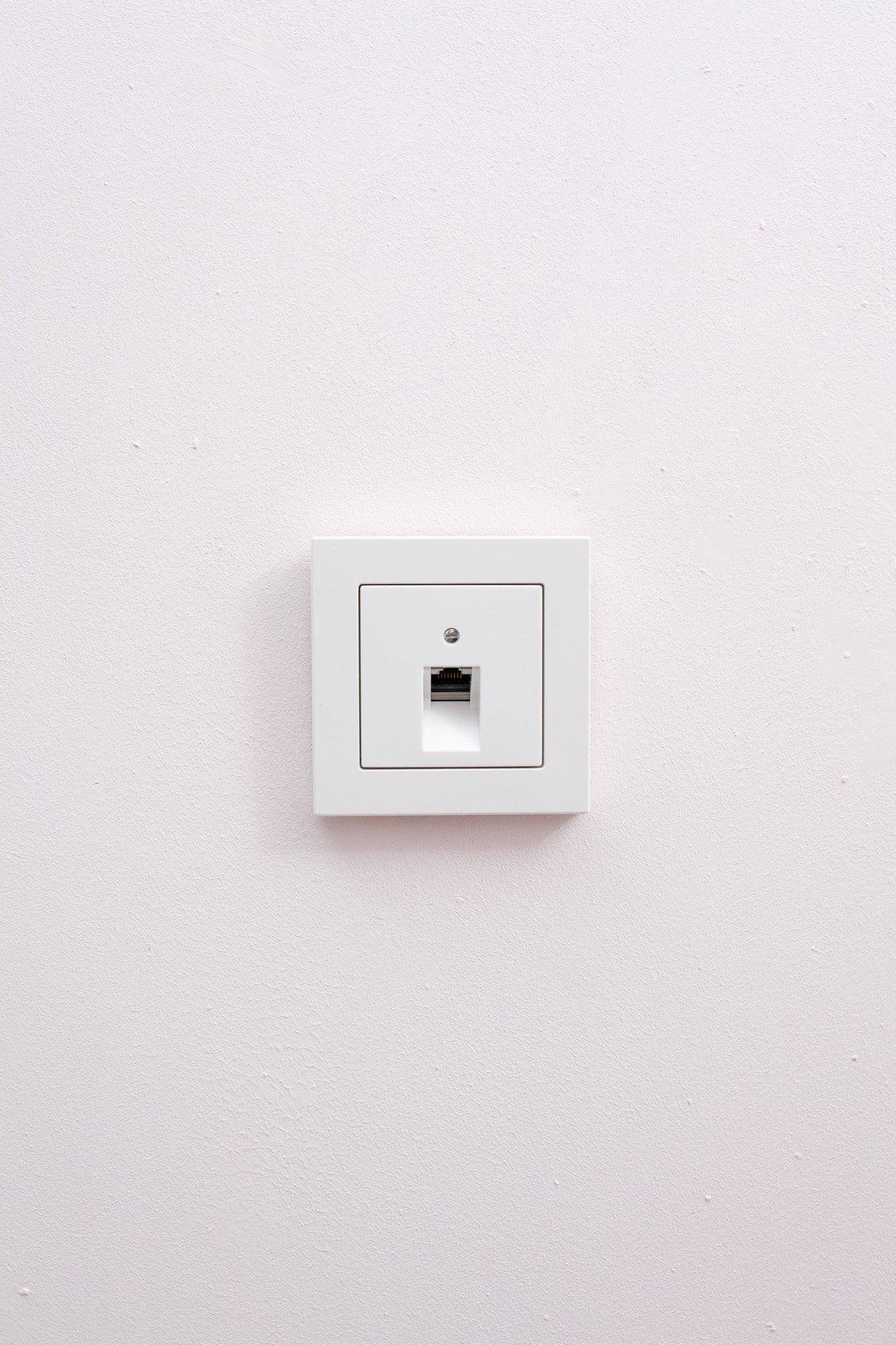 JUNG-Weiß-Glänzend-A550-Standard, Uncategorized, Anders Smart