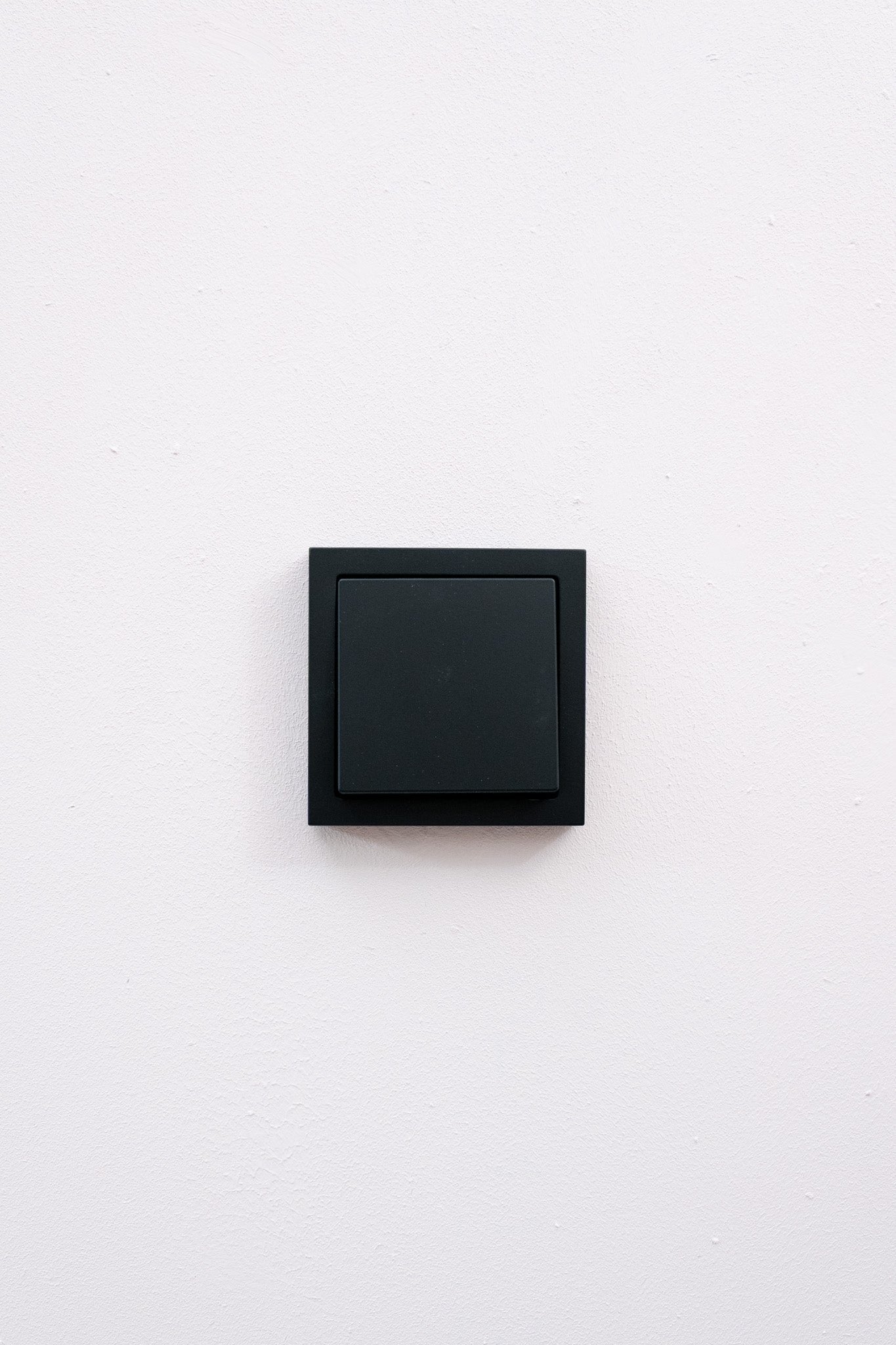 Busch Jaeger-Schwarz-Matt-Future Linear-Standard, Uncategorized, Anders Smart