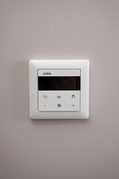 RTF-Digital-Gira-Reinweiß-Glänzend-S55, Uncategorized, Anders Smart