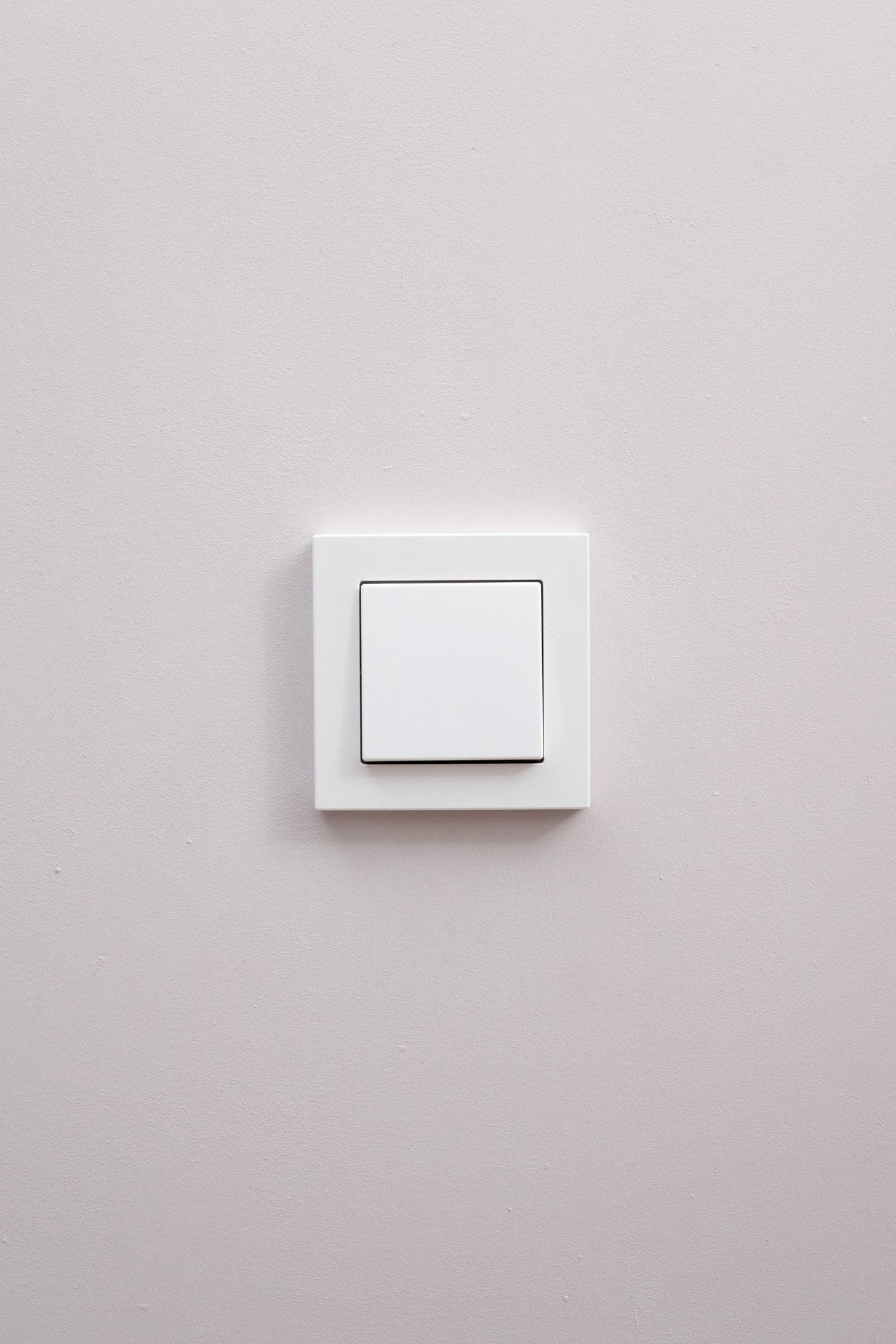 JUNG-Weiß-Glänzend-A550-Standard, Uncategorized, Anders Smart