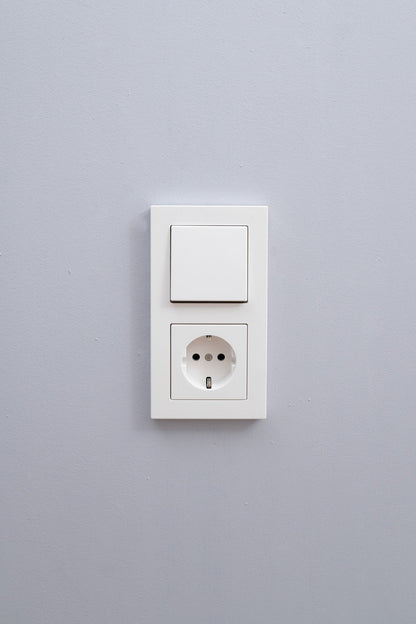 JUNG-Weiß-Glänzend-A550-Standard, Uncategorized, Anders Smart
