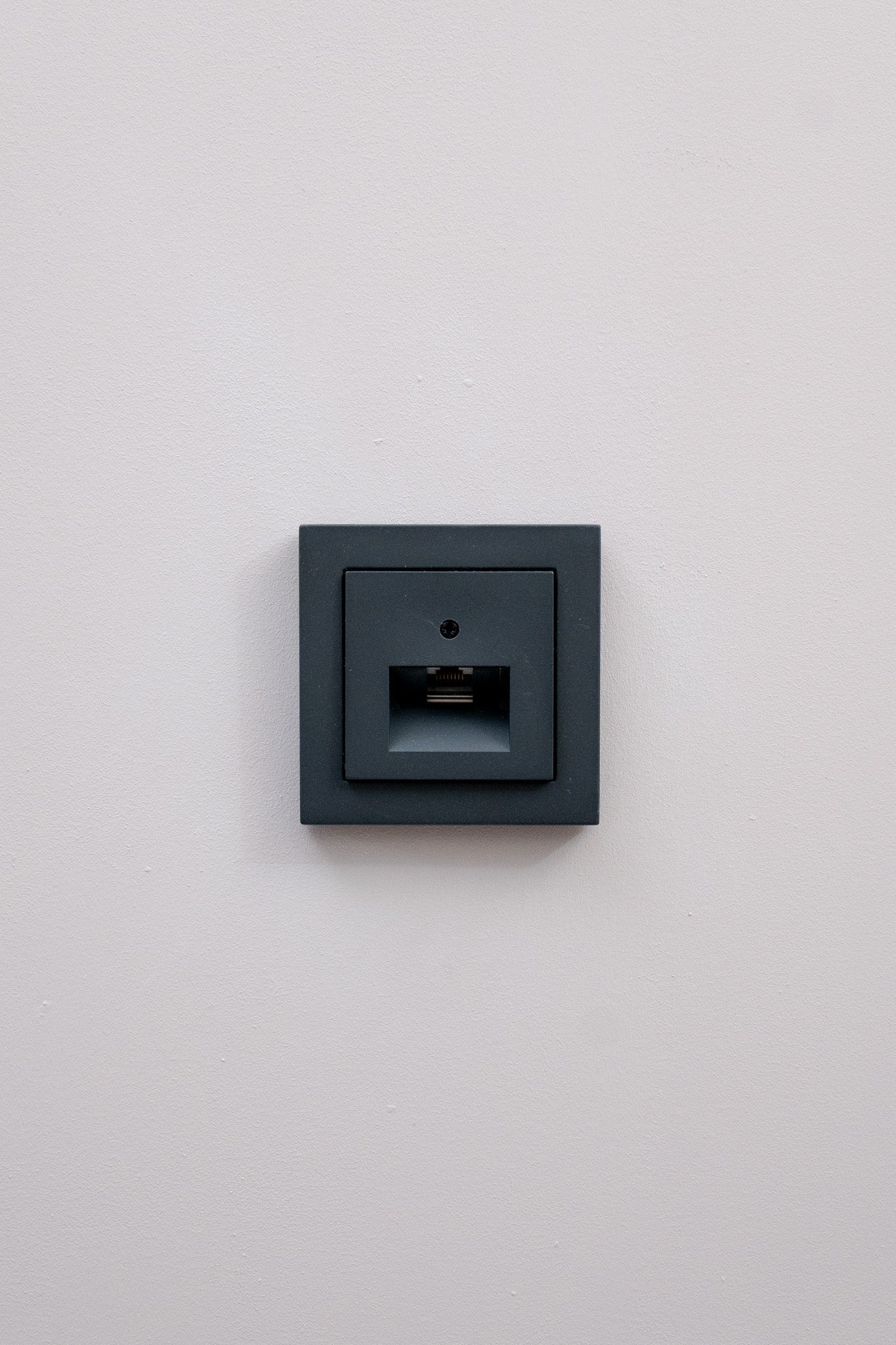 Gira-Anthrazit-Matt-E2-Standard, Uncategorized, Anders Smart