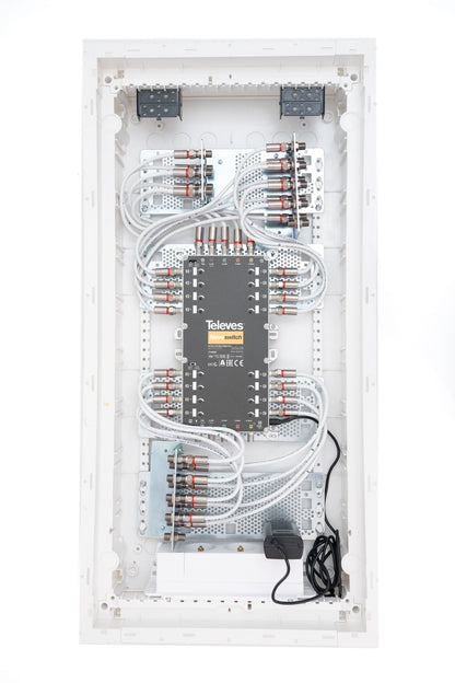 SAT-Verteiler – 16 Teilnehmer - Aufputz, Uncategorized, Anders Smart