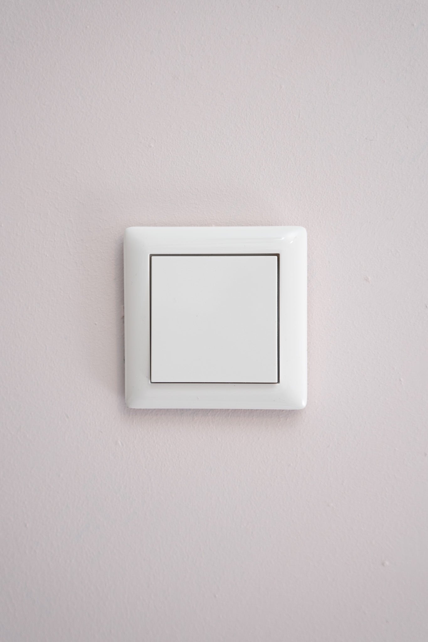 Gira-Weiß-Glänzend-S55-Standard, Uncategorized, Anders Smart