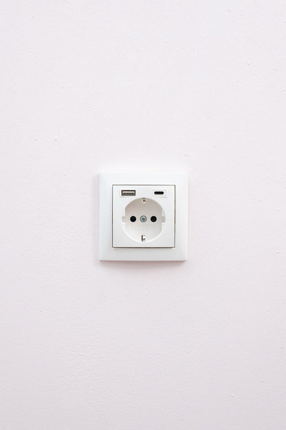 Berker-Polarweiß-Matt-S.1-Luxus, Uncategorized, Anders Smart