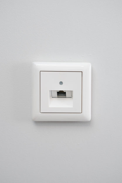 Gira-Weiß-Glänzend-S55-Standard, Uncategorized, Anders Smart