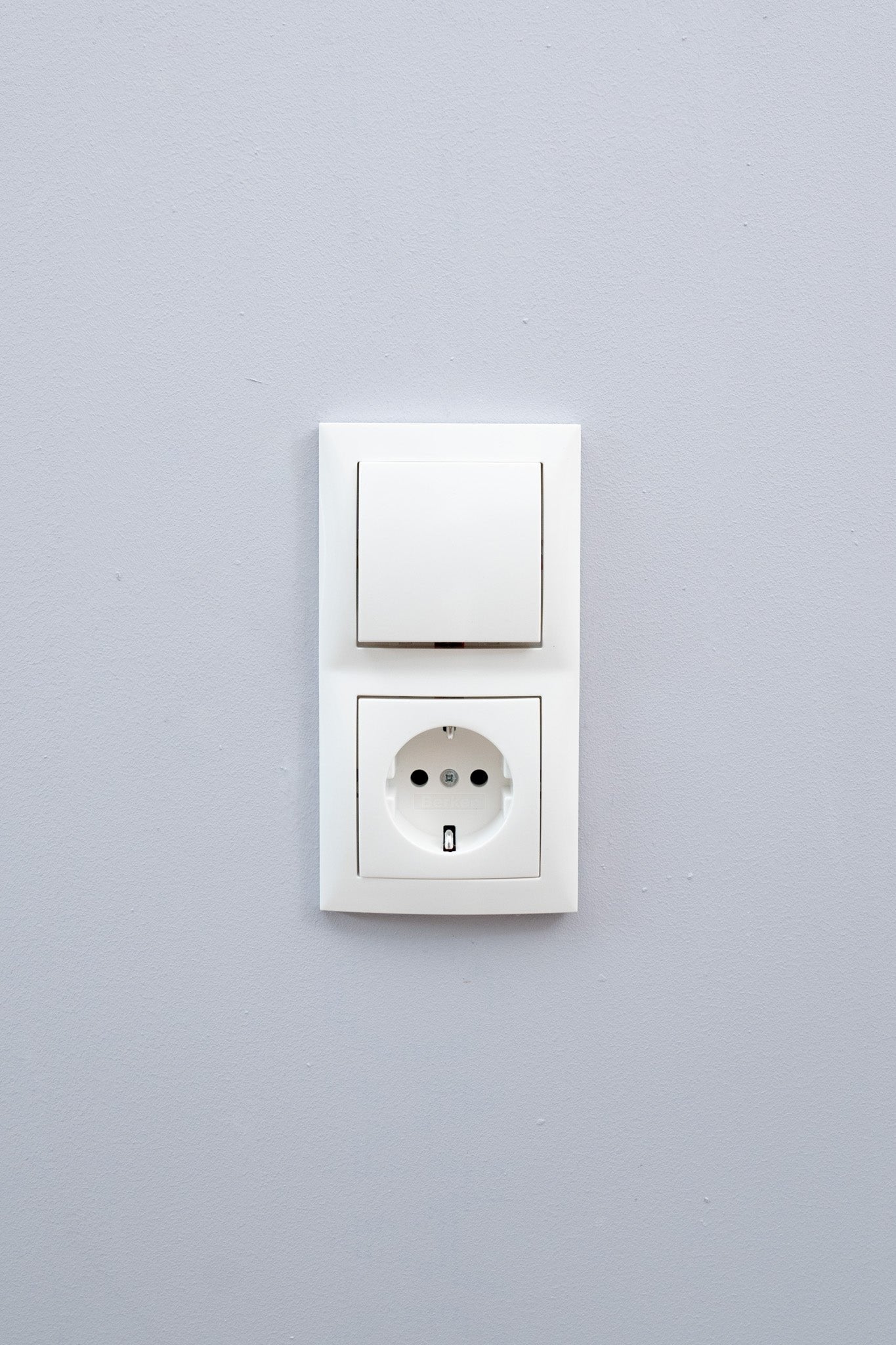 Berker-Polarweiß-Glänzend-S.1-Standard, Uncategorized, Anders Smart