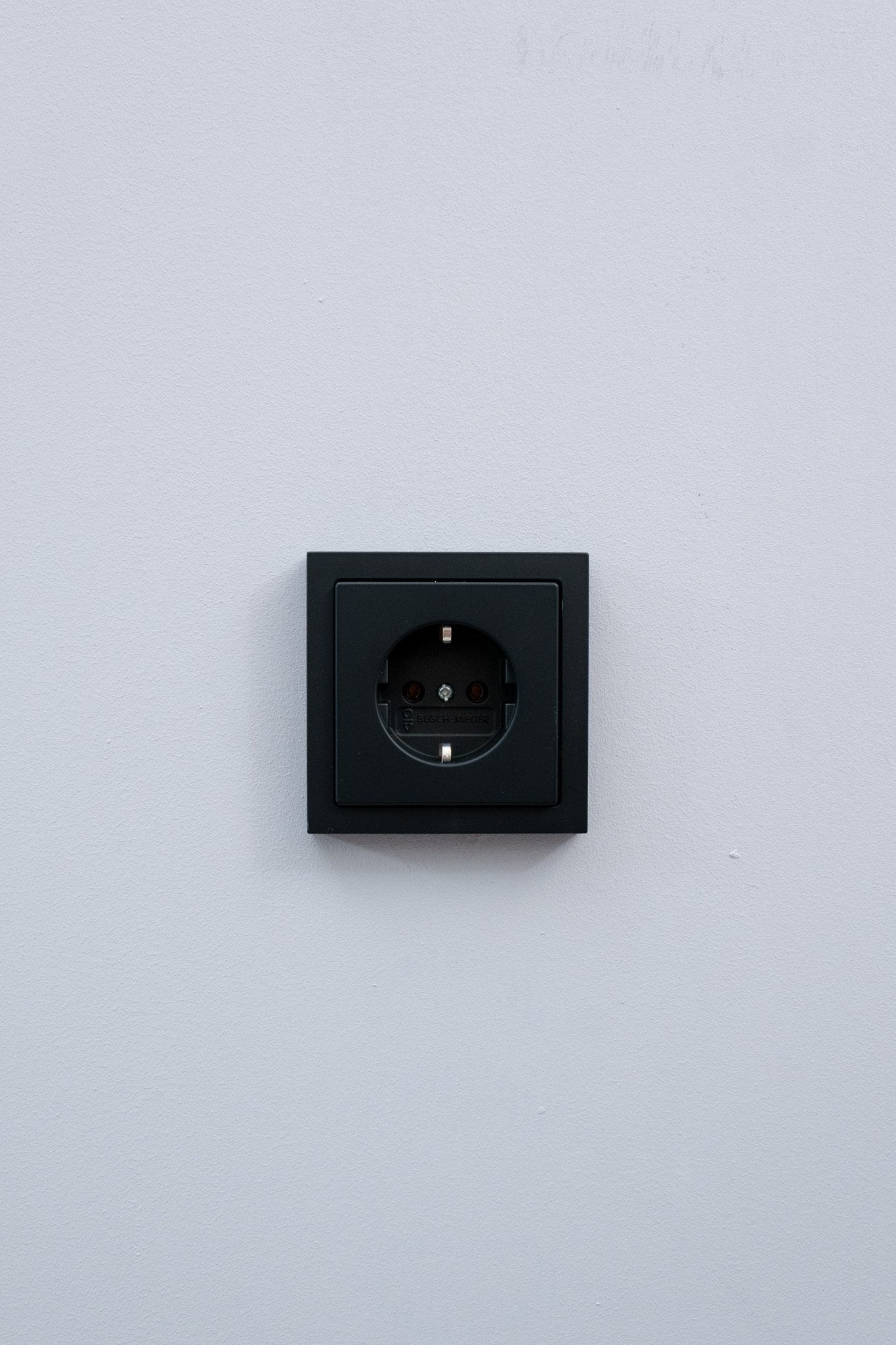 Busch Jaeger-Schwarz-Matt-Future Linear-Standard, Uncategorized, Anders Smart