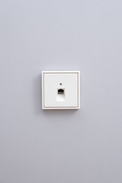 JUNG-Schneeweiß-Matt-LS-Komfort, Uncategorized, Anders Smart