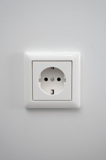 Gira-Weiß-Glänzend-S55-Standard, Uncategorized, Anders Smart