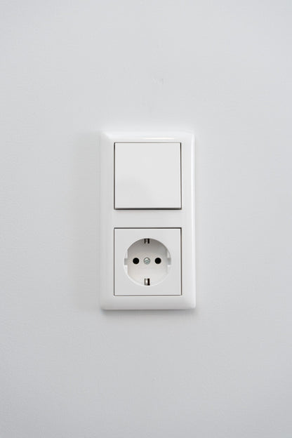 Gira-Weiß-Glänzend-S55-Standard, Uncategorized, Anders Smart