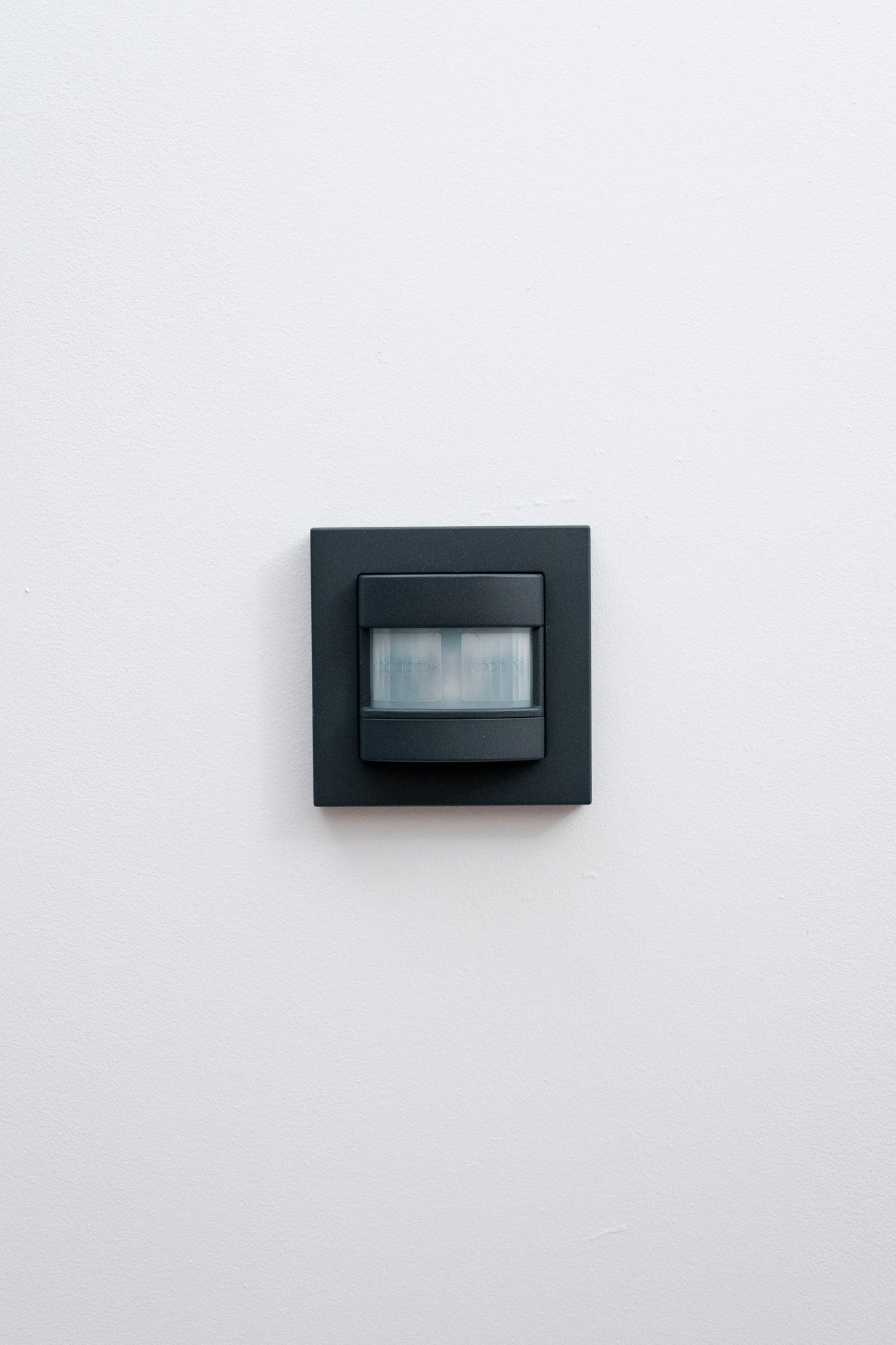 JUNG-Anthrazit-Matt-A550-Komfort, Uncategorized, Anders Smart