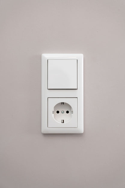 Gira-Weiß-Glänzend-S55-Standard, Uncategorized, Anders Smart