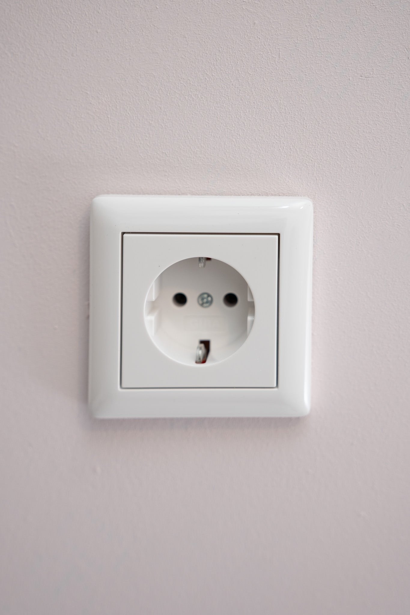 Gira-Weiß-Glänzend-S55-Standard, Uncategorized, Anders Smart