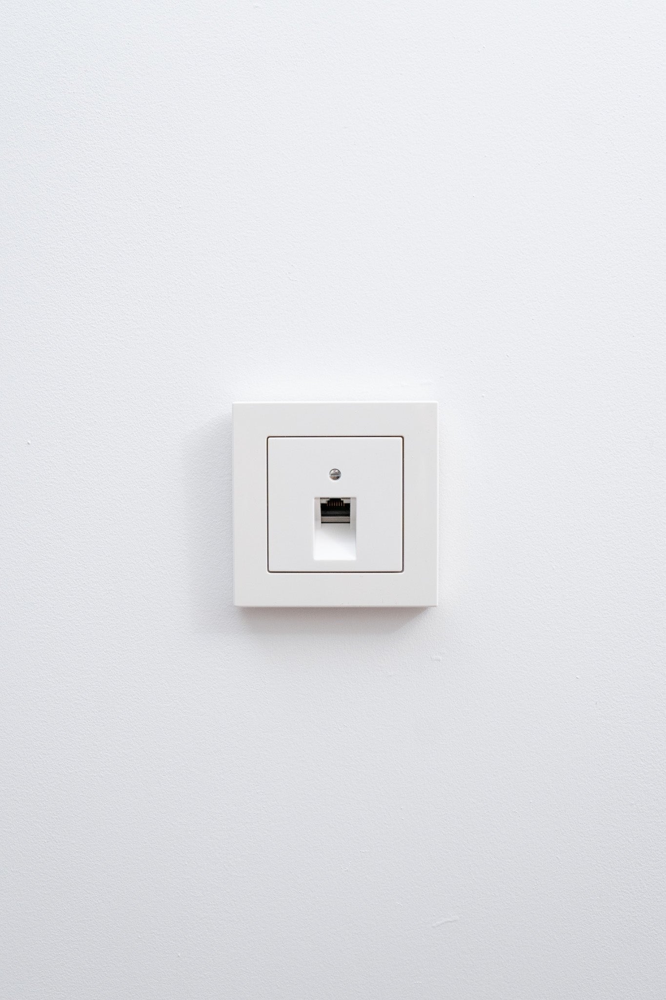 JUNG-Weiß-Glänzend-A550-Standard, Uncategorized, Anders Smart