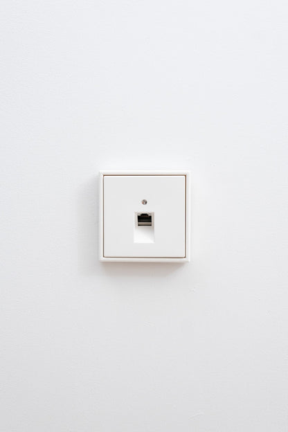 JUNG-Schneeweiß-Matt-LS-Komfort, Uncategorized, Anders Smart