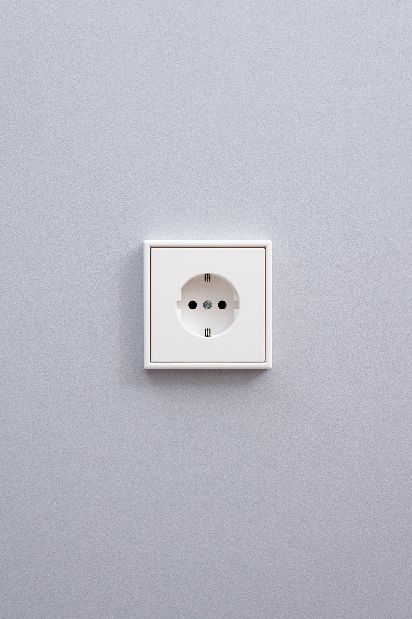 JUNG-Schneeweiß-Matt-LS-Komfort, Uncategorized, Anders Smart