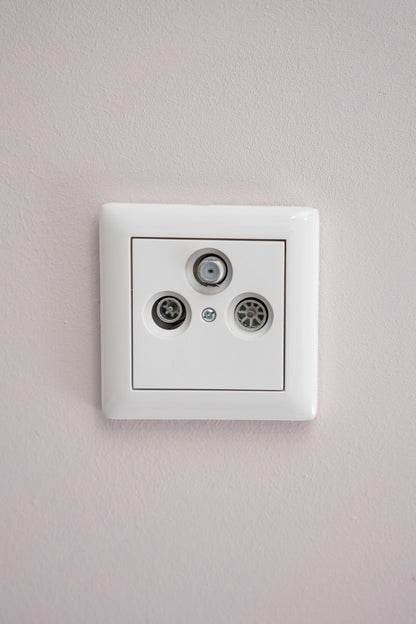 Gira-Weiß-Glänzend-S55-Standard, Uncategorized, Anders Smart