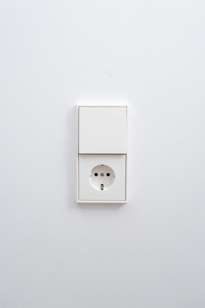 JUNG-Schneeweiß-Matt-LS-Standard, Uncategorized, Anders Smart