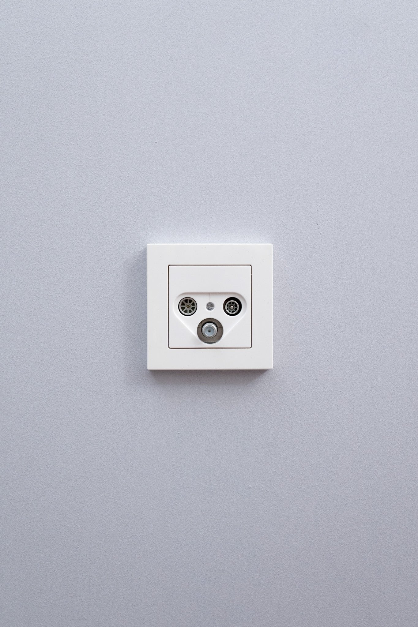 JUNG-Weiß-Glänzend-A550-Standard, Uncategorized, Anders Smart